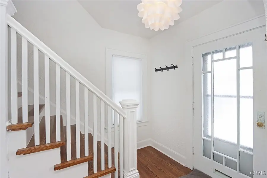 300 Cornwall Drive, Syracuse, NY 13214 - #2