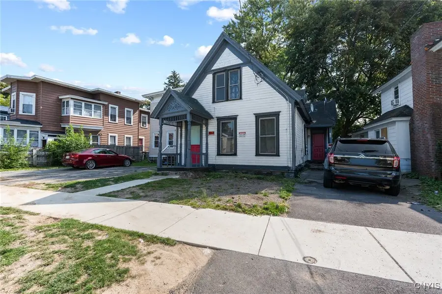 708 E Laurel Street, Syracuse, NY 13203 - #2