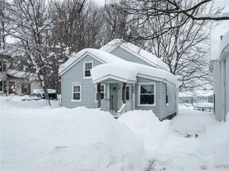 9 Varick Street, Oswego, NY 13126 - Image #3
