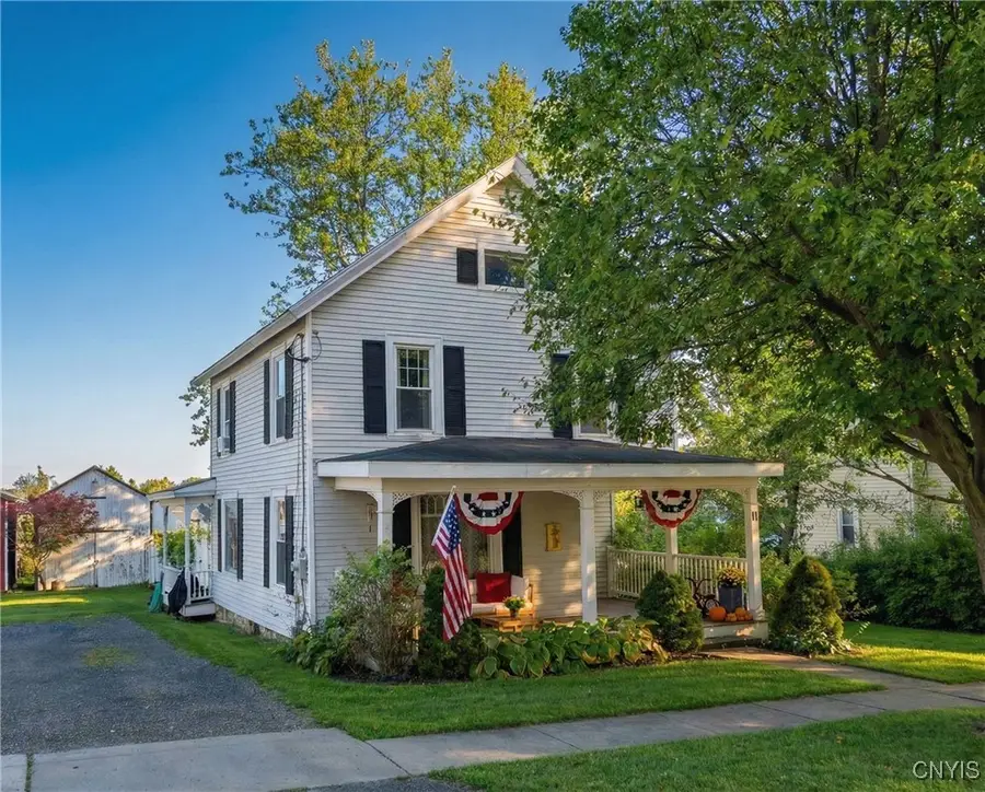 11 W Elizabeth Street, Skaneateles, NY 13152 - #2