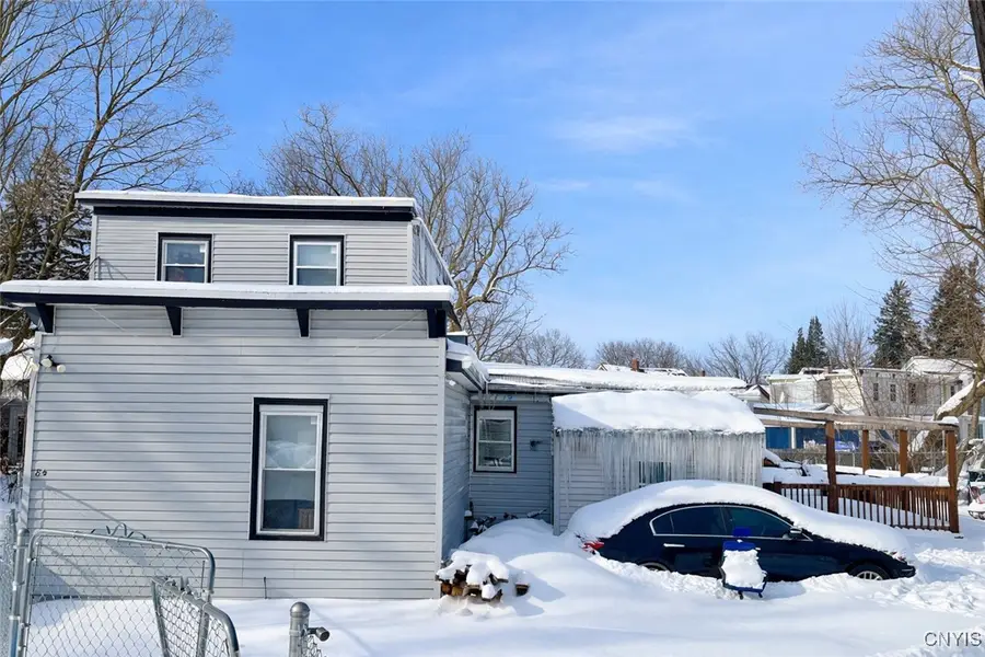 8 1/2 Noyes Street, Utica, NY 13502 - #2