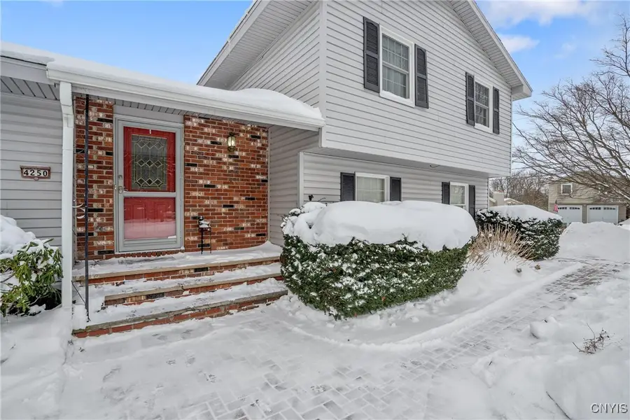 4250 Forestbrook Drive, Liverpool, NY 13090 - #3