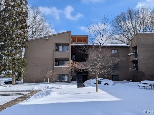 1 Watertree Drive, East Syracuse, NY 13057