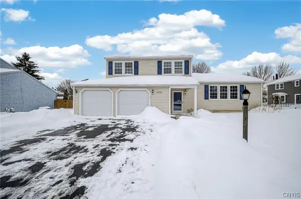 4202 Halfmoon Circle, Liverpool, NY 13090