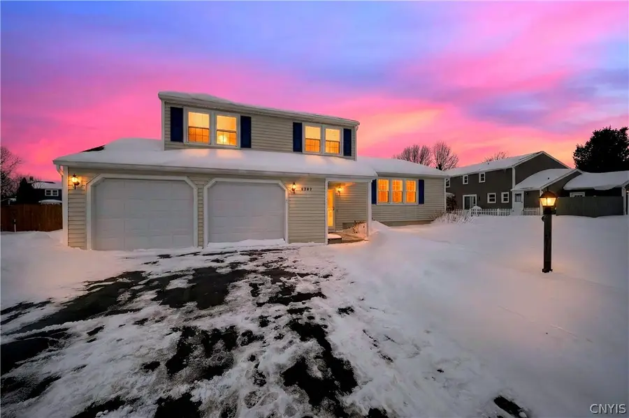 4202 Halfmoon Circle, Liverpool, NY 13090 - #2