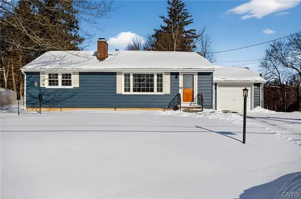 106 W Dauenhauer Street, East Syracuse, NY 13057