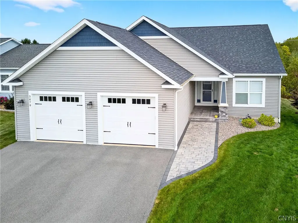 3879 Hallston Drive, Liverpool, NY 13090 - #1