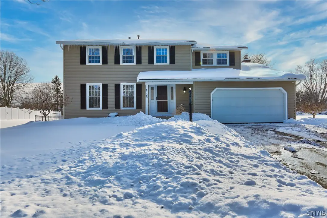 8128 Balsamwood Lane, Liverpool, NY 13090 - #1
