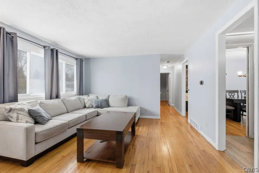 117 Saslon Park Drive, Liverpool, NY 13088 - #3