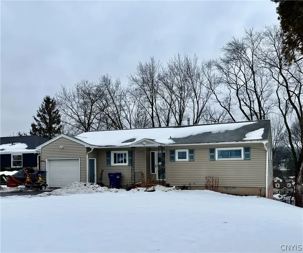 202 Barrington Road, Syracuse, NY 13214 - #1