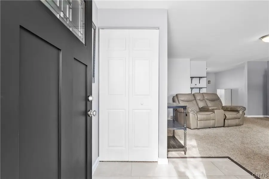 4315 Old Meadow Road, Clay, NY 13041 - #3