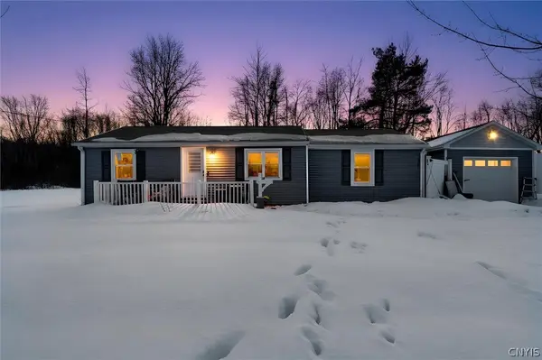 7458 E Taft Road, East Syracuse, NY 13057