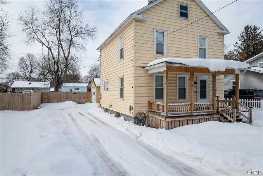 425 Larchmont Avenue, Utica, NY 13502 - #2