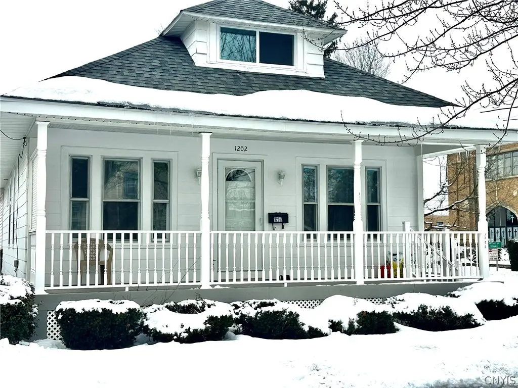 1202 Kellogg Avenue, Utica, NY 13502 - #1