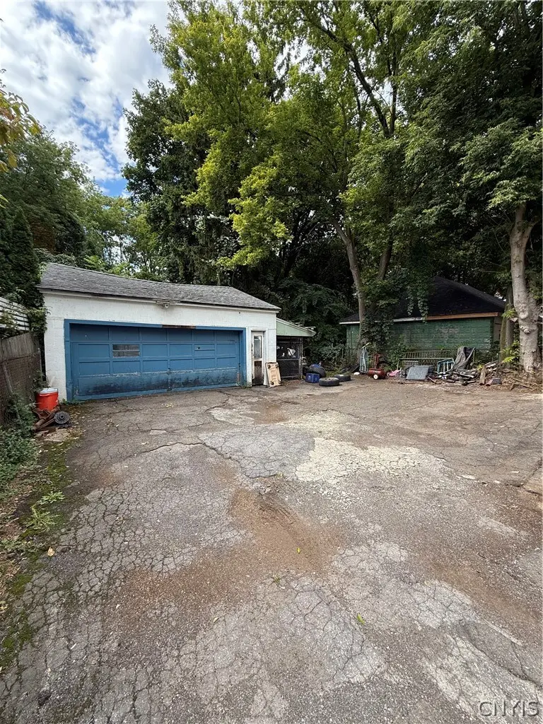 349 Elm Street, Syracuse, NY 13203 - #3