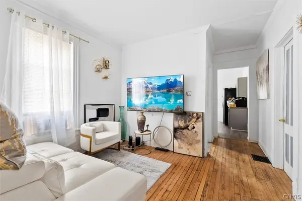 320 Randolph Street, Syracuse, NY 13205