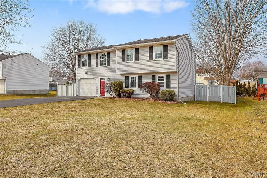 8511 Grandview Drive, Cicero, NY 13039 - #3