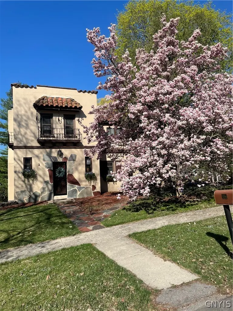 316 Barrington Road, Syracuse, NY 13214 - #2