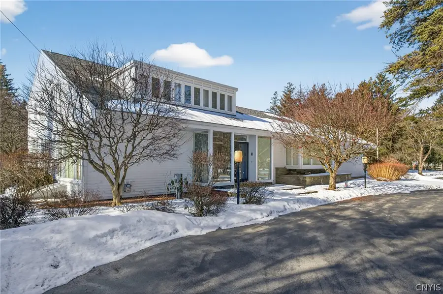 800 S Manlius Rd Road, Manlius, NY 13104 - #2