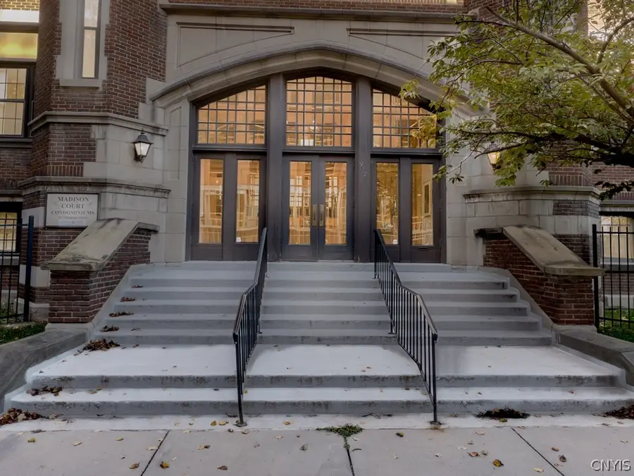 917 Madison Street #5, Syracuse, NY 13210 - #2