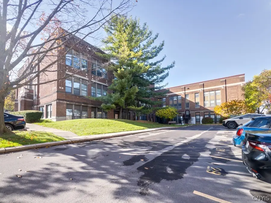 917 Madison Street #5, Syracuse, NY 13210 - #3