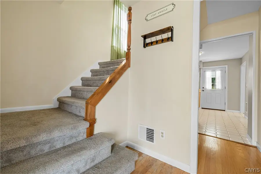 80 Hartford, New Hartford, NY 13413 - #3