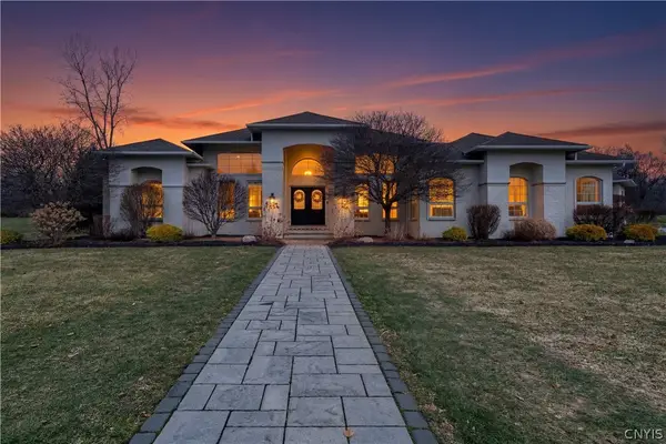 2989 Nabil Street, Baldwinsville, NY 13027