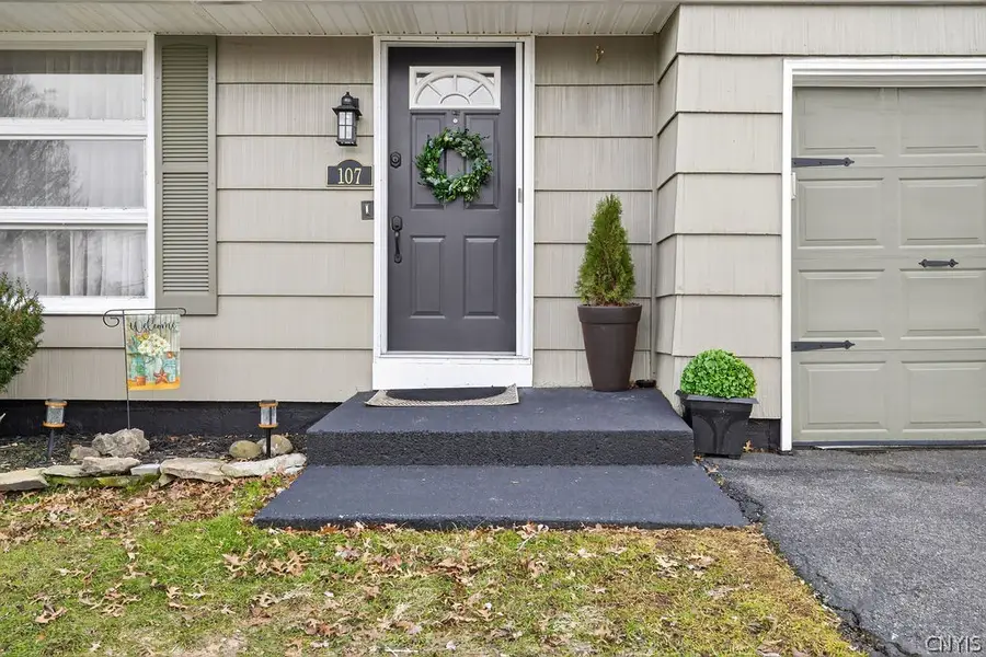 107 Sheraton Road, Syracuse, NY 13219 - #2