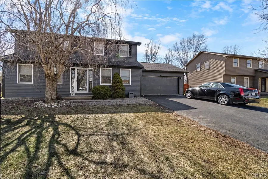 6215 Diffin Road, Cicero, NY 13039 - #2