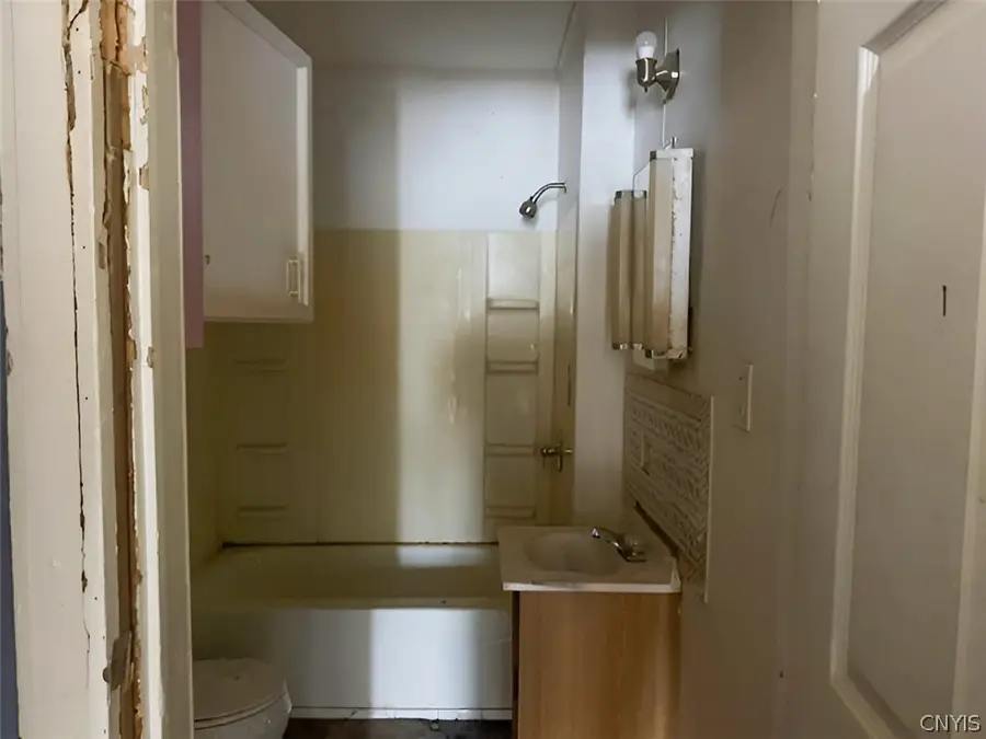 46 Orchard Street, Auburn, NY 13021 - #3