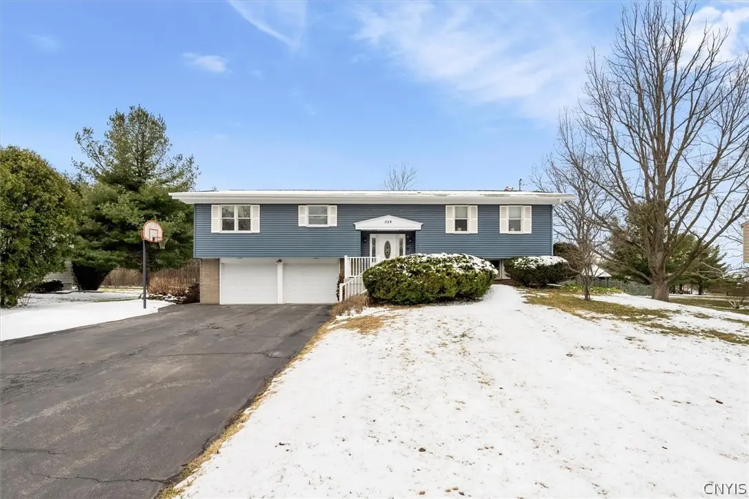 584 Stoneleigh Road, Oneida, NY 13421 - #1