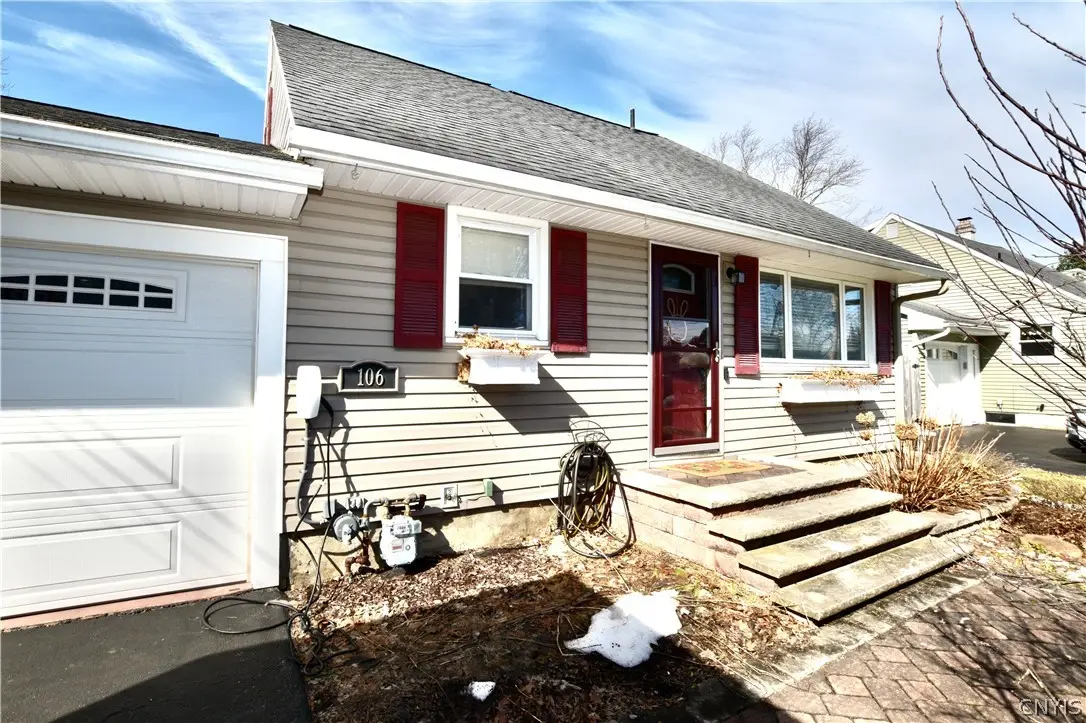 106 Pinewood Drive, Liverpool, NY 13090 - #1