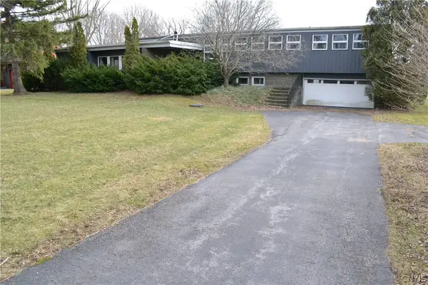 37 Brook Hollow Drive, Auburn, NY 13021