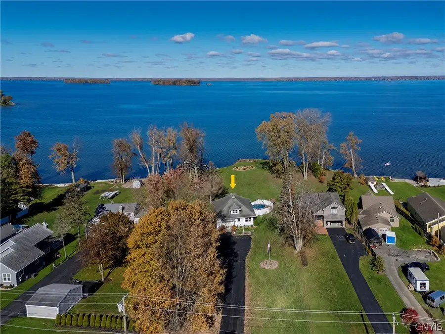 7171 Lakeshore Road, Cicero, NY 13030 - #2