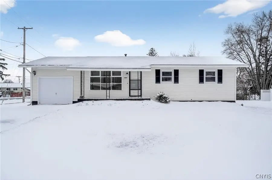 5887 Sutton Drive, Cicero, NY 13039 - #2