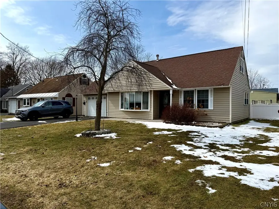 427 Van Roen Road, Utica, NY 13502 - #2