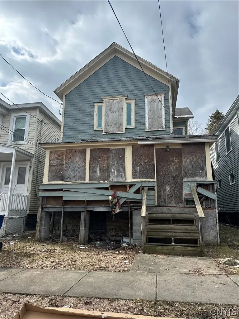 219 Lakeview Avenue, Syracuse, NY 13204 - #1