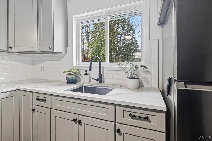 722 Locust Drive, Utica, NY 13502 - #3