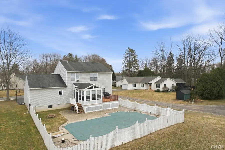 132 Casterbridge Lane, Baldwinsville, NY 13027 - #3