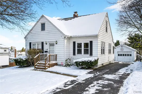 419 Darlington Road E, Syracuse, NY 13208