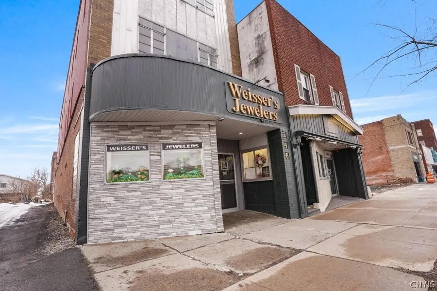 246 N Main St, Herkimer, NY 13350 - #2