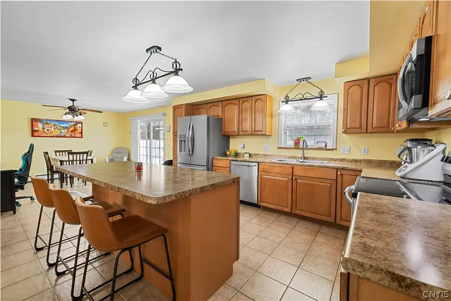 1 Gerry Avenue, New Hartford, NY 13413 - #3