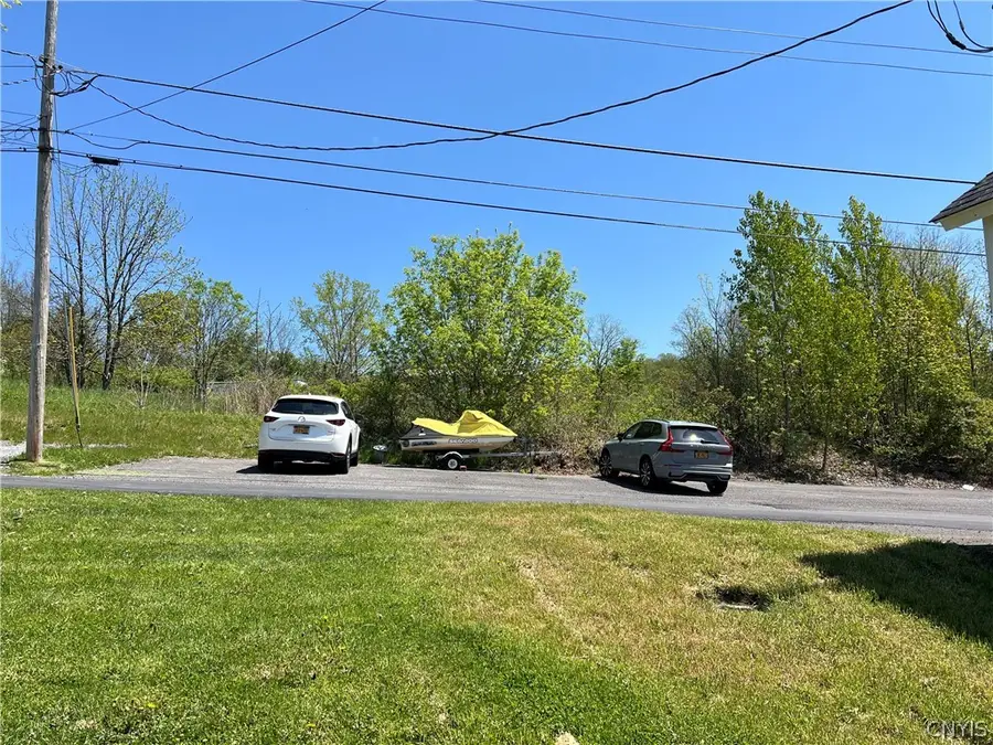 2055 Fitzgerald Point S, Marietta, NY 13110 - #3