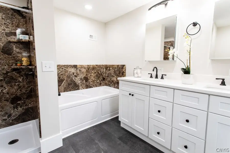 3956 E Genesee Street, Syracuse, NY 13214 - #3