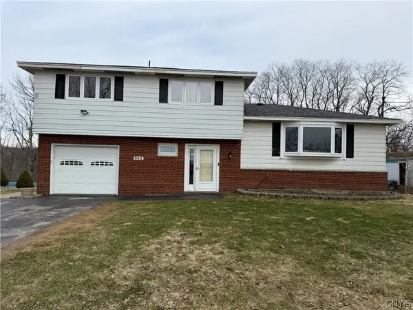 862 County Route 25, Oswego, NY 13126