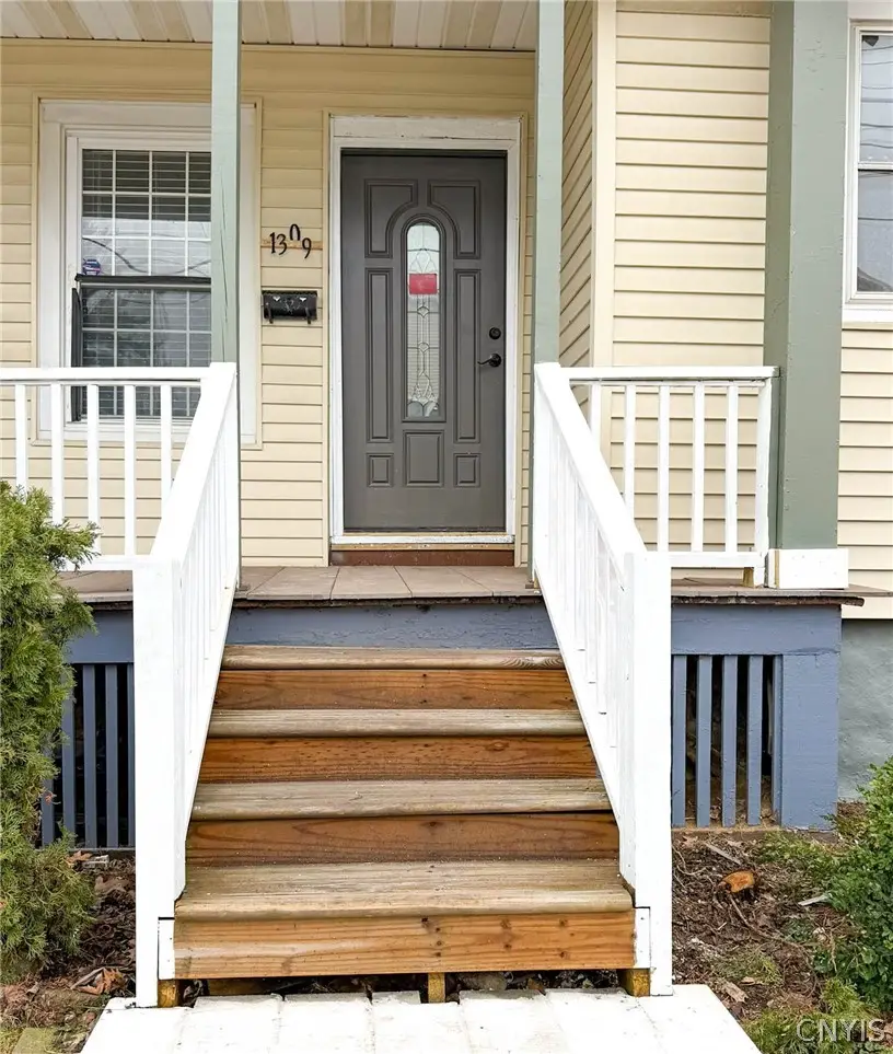 1309 Butternut Street, Utica, NY 13502 - #3