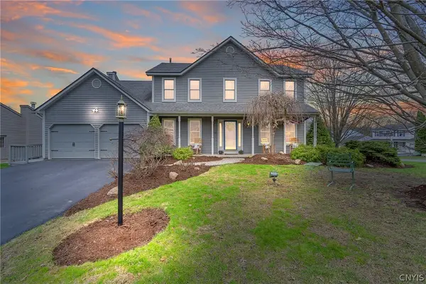 5792 Mountain Laurel Drive, East Syracuse, NY 13057