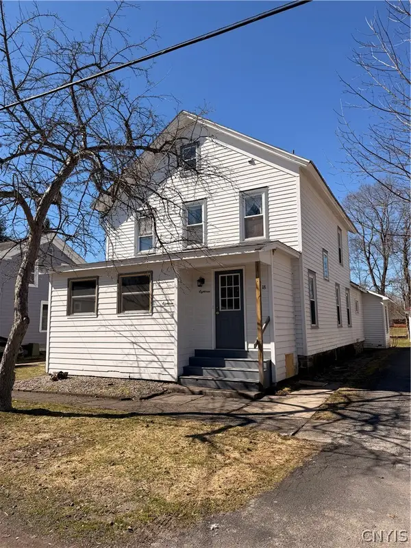 18 White Street, Clark Mills, NY 13321