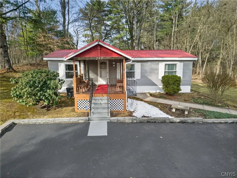 252 County Line Road, Phoenix, NY 13135 - #2