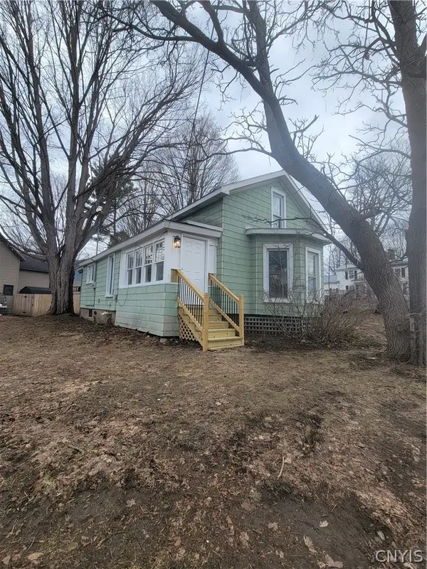 42 Bridge Street, Carthage, NY 13619